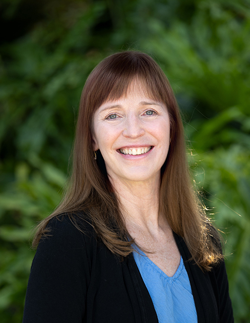 Dr. Natacha Akshoomoff headshot photo